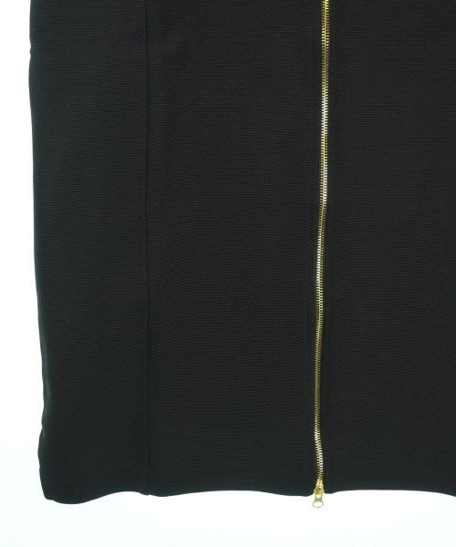 THREE SQUARE ชุดเดรส