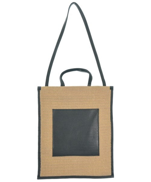 THREE SQUARE กระเป๋าถือขนาดใหญ่