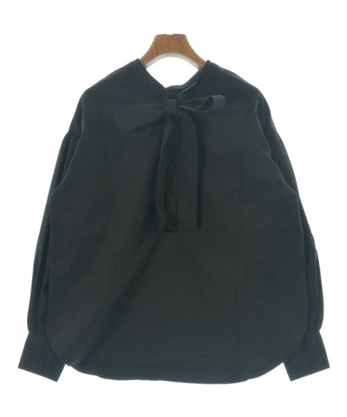 THREE SQUARE เสื้อสตรี