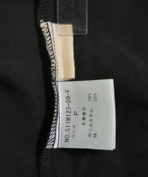 THREE SQUARE เสื้อสตรี