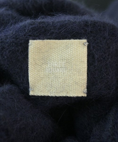 THREE SQUARE เสื้อกันหนาว
