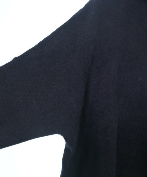 THREE SQUARE เสื้อกันหนาว