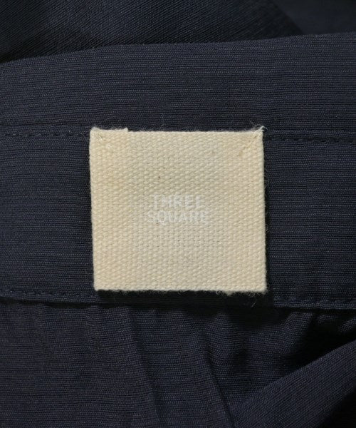 THREE SQUARE เสื้อลำลอง