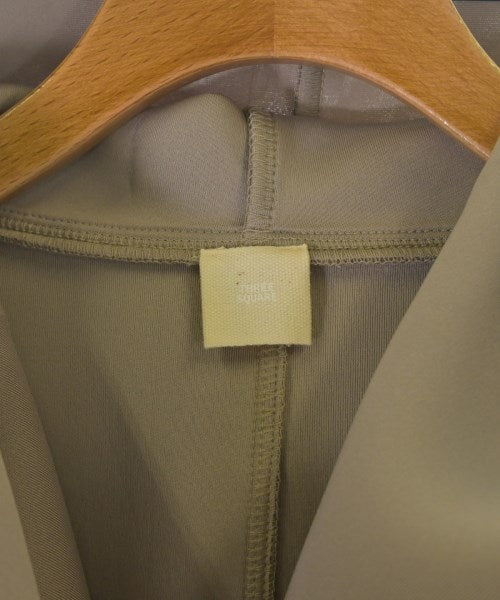 THREE SQUARE เสื้อโค้ท อื่น