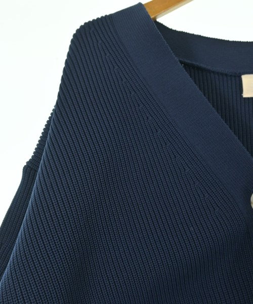 THREE SQUARE เสื้อคาร์ดิแกน