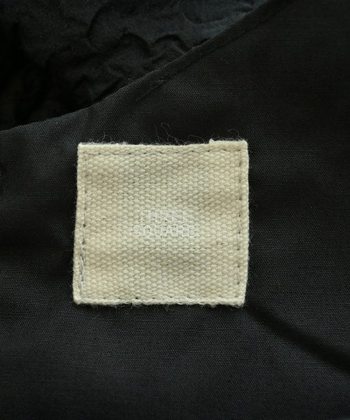 THREE SQUARE เสื้อสตรี