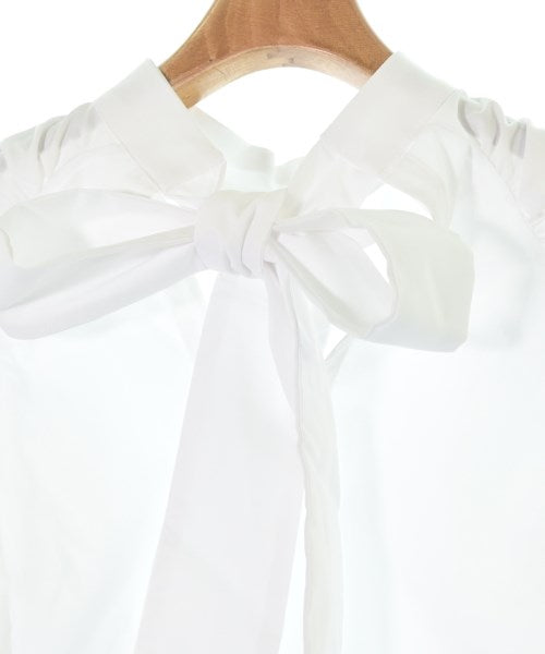 THREE SQUARE เสื้อสตรี
