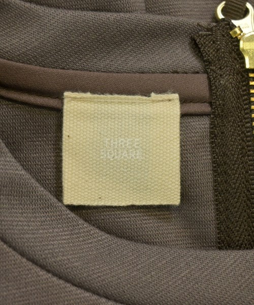 THREE SQUARE ชุดเดรส