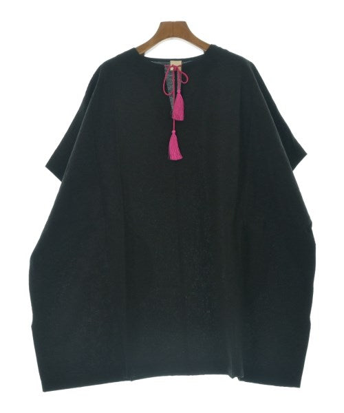 THREE SQUARE เสื้อสตรี