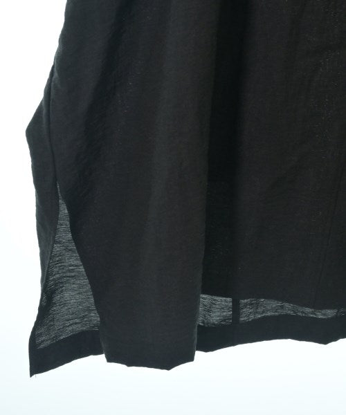 THREE SQUARE เสื้อสตรี