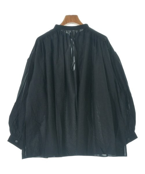THREE SQUARE เสื้อสตรี