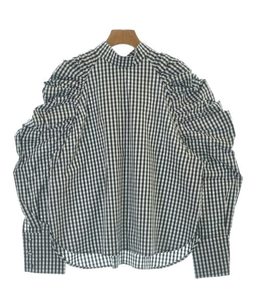 THREE SQUARE เสื้อสตรี