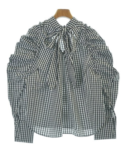 THREE SQUARE เสื้อสตรี