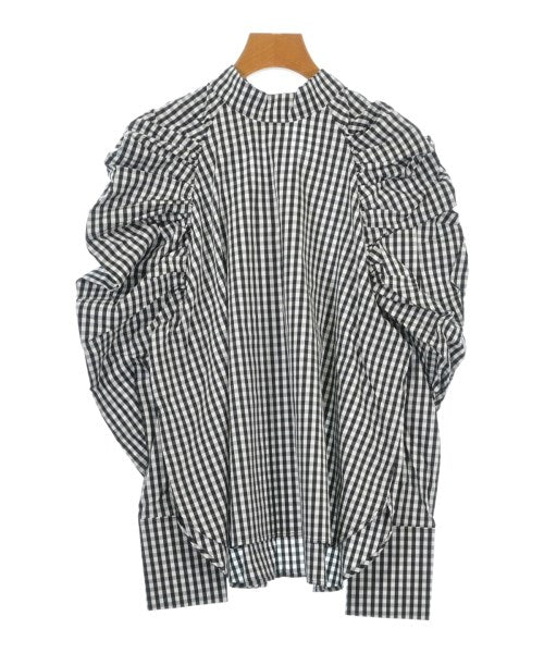 THREE SQUARE เสื้อสตรี
