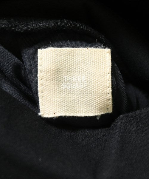 THREE SQUARE เสื้อยืด/เสื้อท็อปส์