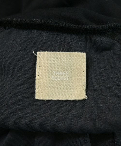 THREE SQUARE เสื้อยืด/เสื้อท็อปส์