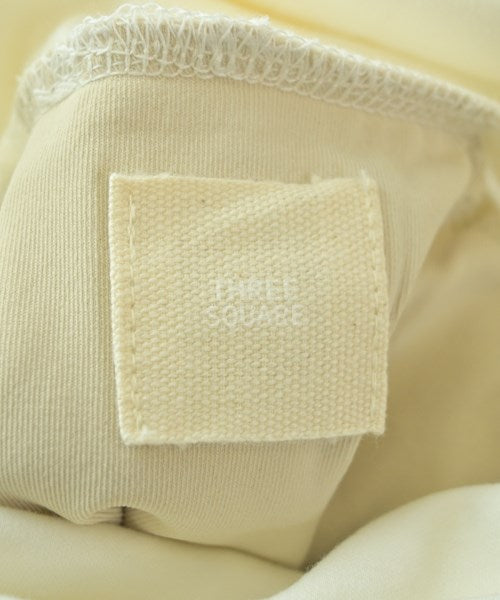 THREE SQUARE เสื้อยืด/เสื้อท็อปส์