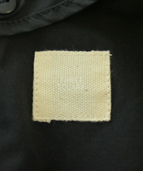 THREE SQUARE เสื้อสตรี