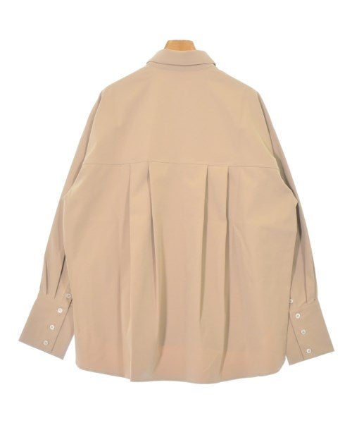 THREE SQUARE เสื้อลำลอง
