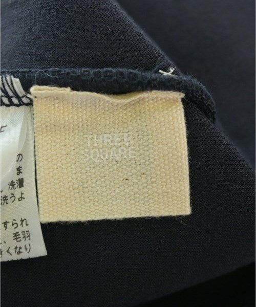 THREE SQUARE เสื้อยืด/เสื้อท็อปส์