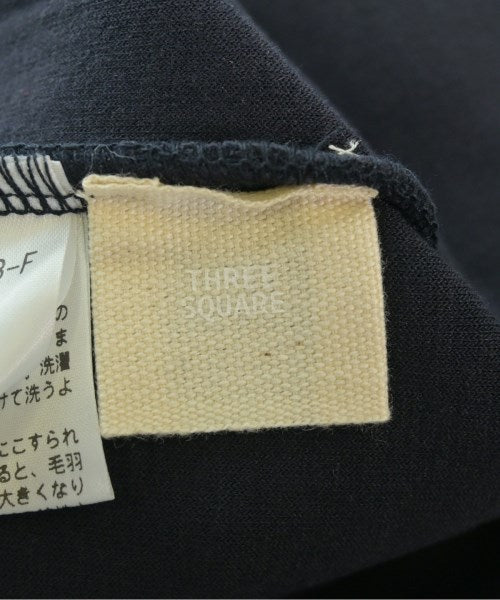 THREE SQUARE เสื้อยืด/เสื้อท็อปส์