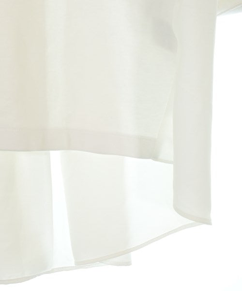 THREE SQUARE เสื้อสตรี