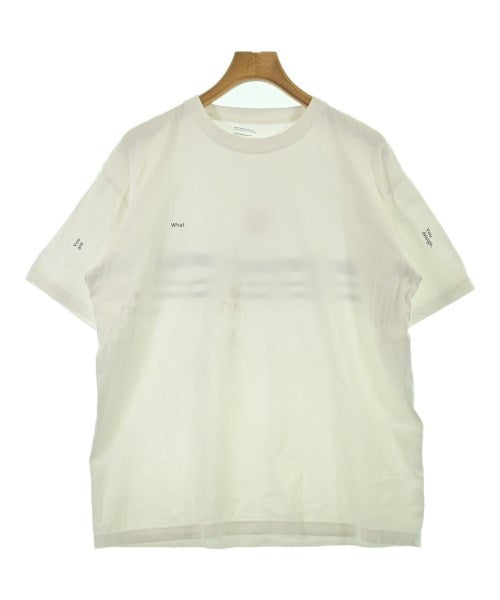UNTRACE เสื้อยืด/เสื้อท็อปส์
