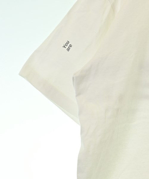 UNTRACE เสื้อยืด/เสื้อท็อปส์