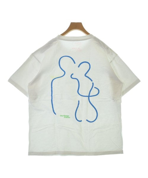UNTRACE เสื้อยืด/เสื้อท็อปส์