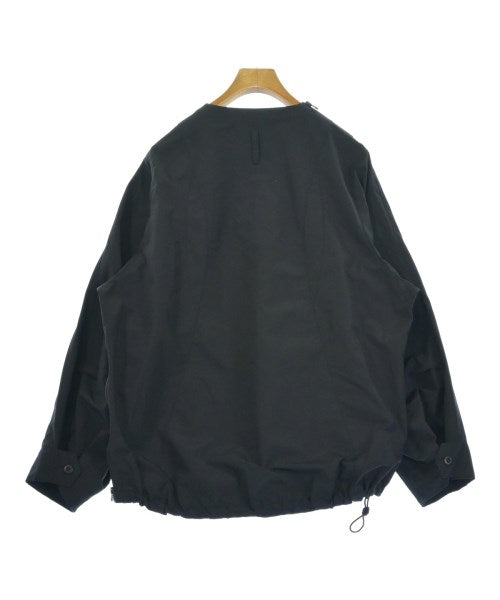 UNTRACE เสื้อลำลอง
