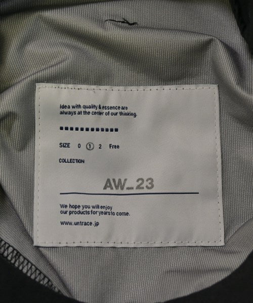 UNTRACE เสื้อลำลอง