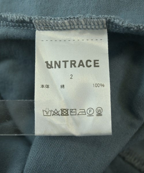 UNTRACE เสื้อยืด/เสื้อท็อปส์