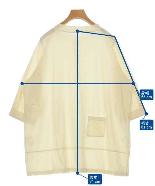 in leaf เสื้อยืด/เสื้อท็อปส์