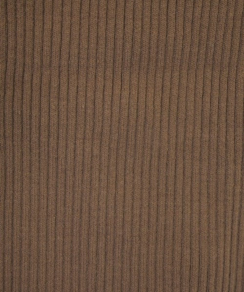 Knuth Marf เสื้อสายเดี่ยว