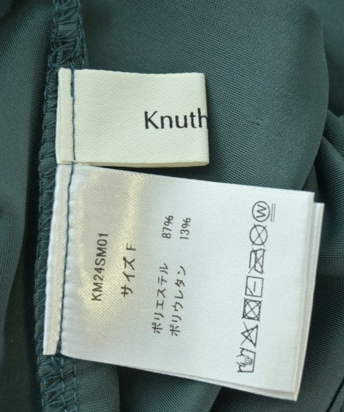 Knuth Marf ชุดเดรส