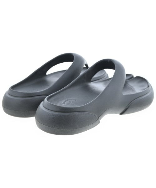 PAES รองเท้าแตะ