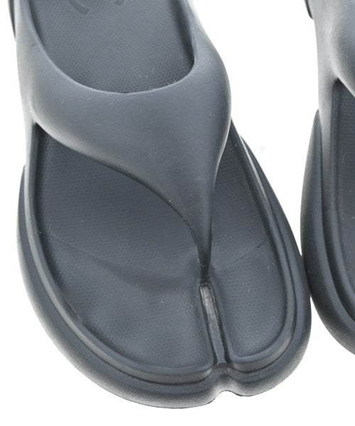 PAES รองเท้าแตะ