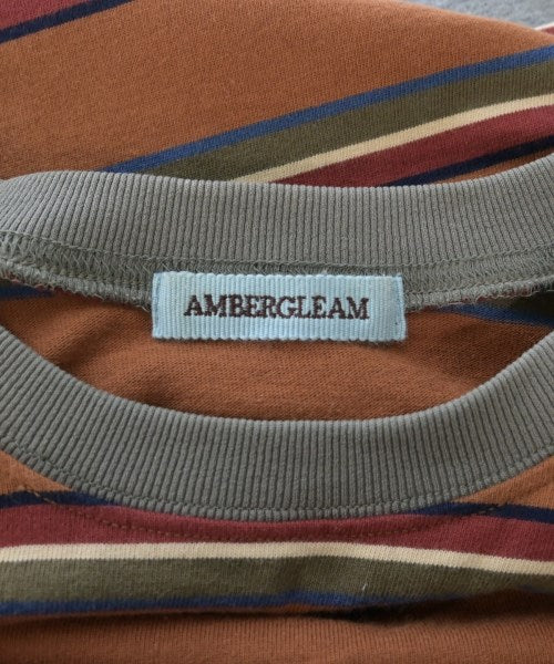 AMBERGLEAM เสื้อยืด/เสื้อท็อปส์