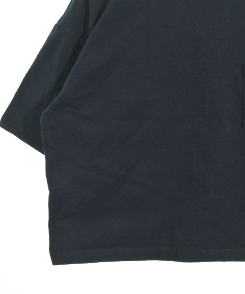 BIBLIOTHERK เสื้อยืด/เสื้อท็อปส์