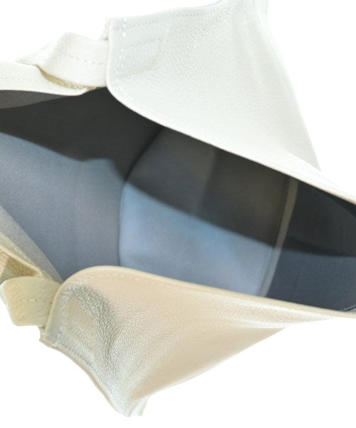 blancle กระเป๋าสะพาย