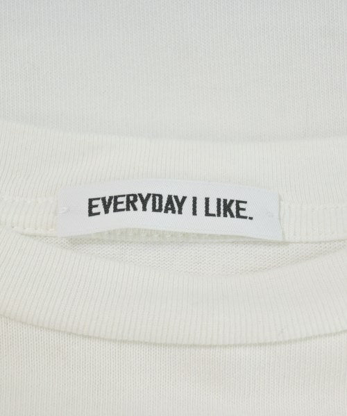 EVERYDAY I LIKE เสื้อยืด/เสื้อท็อปส์