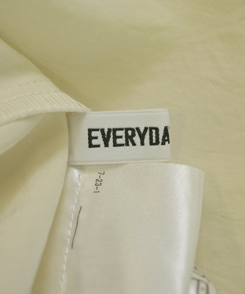 EVERYDAY I LIKE เสื้อสตรี