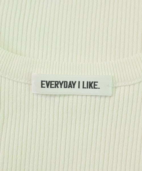 EVERYDAY I LIKE เสื้อแขนกุด