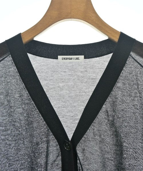 EVERYDAY I LIKE เสื้อคาร์ดิแกน