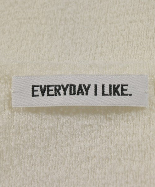 EVERYDAY I LIKE เสื้อแขนกุด