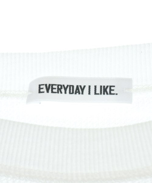 EVERYDAY I LIKE เสื้อยืด/เสื้อท็อปส์