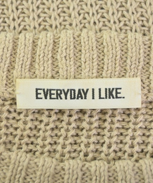 EVERYDAY I LIKE เสื้อกั๊ก
