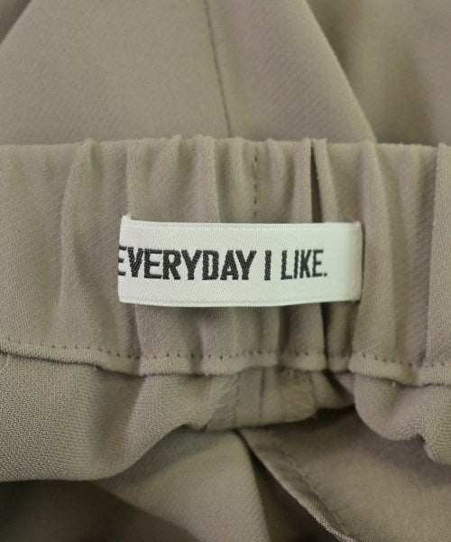 EVERYDAY I LIKE กางเกง อื่น