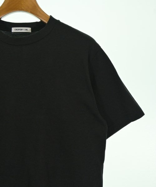 EVERYDAY I LIKE เสื้อยืด/เสื้อท็อปส์