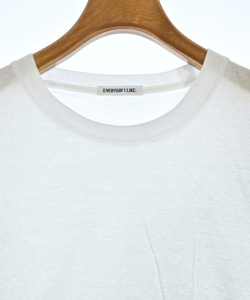 EVERYDAY I LIKE เสื้อยืด/เสื้อท็อปส์